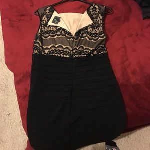 Adrianna papell dress size 10